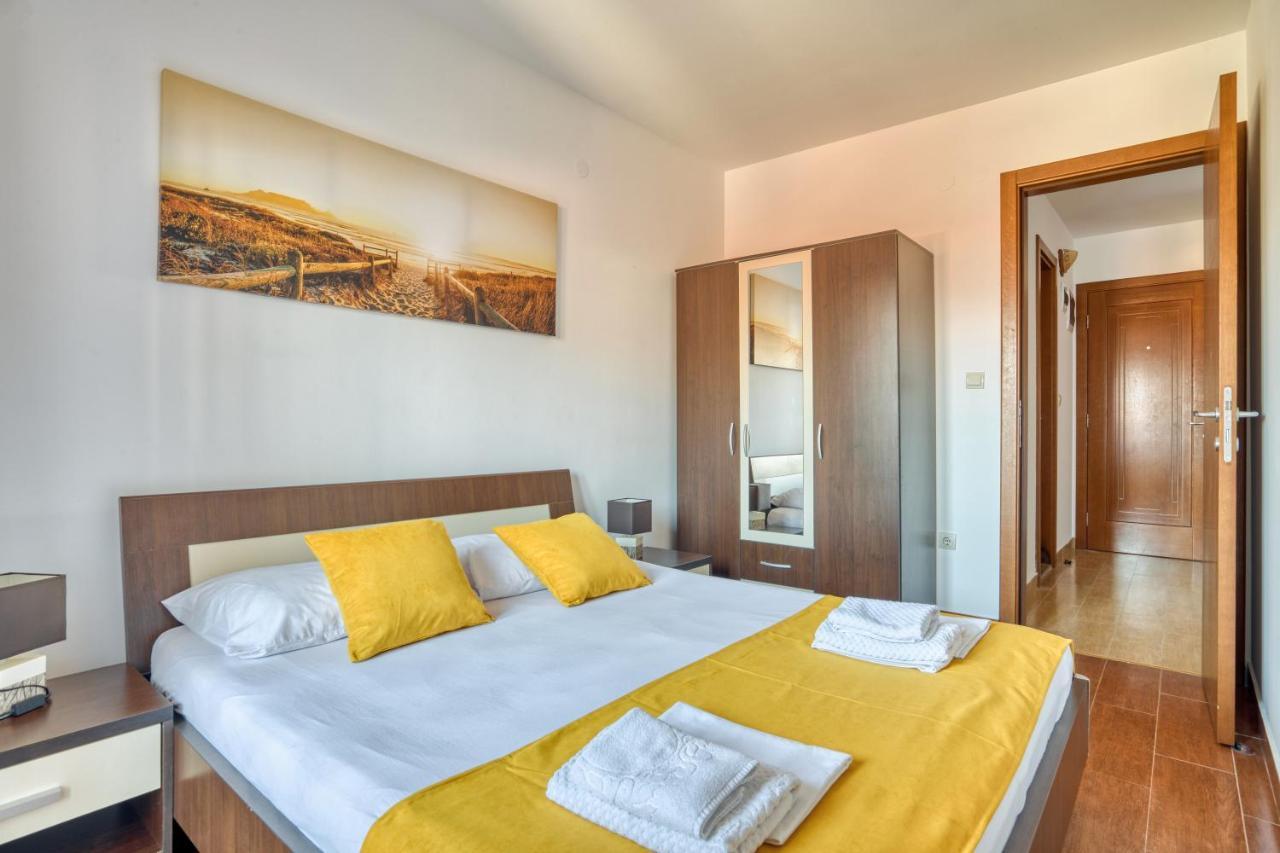 Garni Hotel Milica Herceg Novi Exterior foto