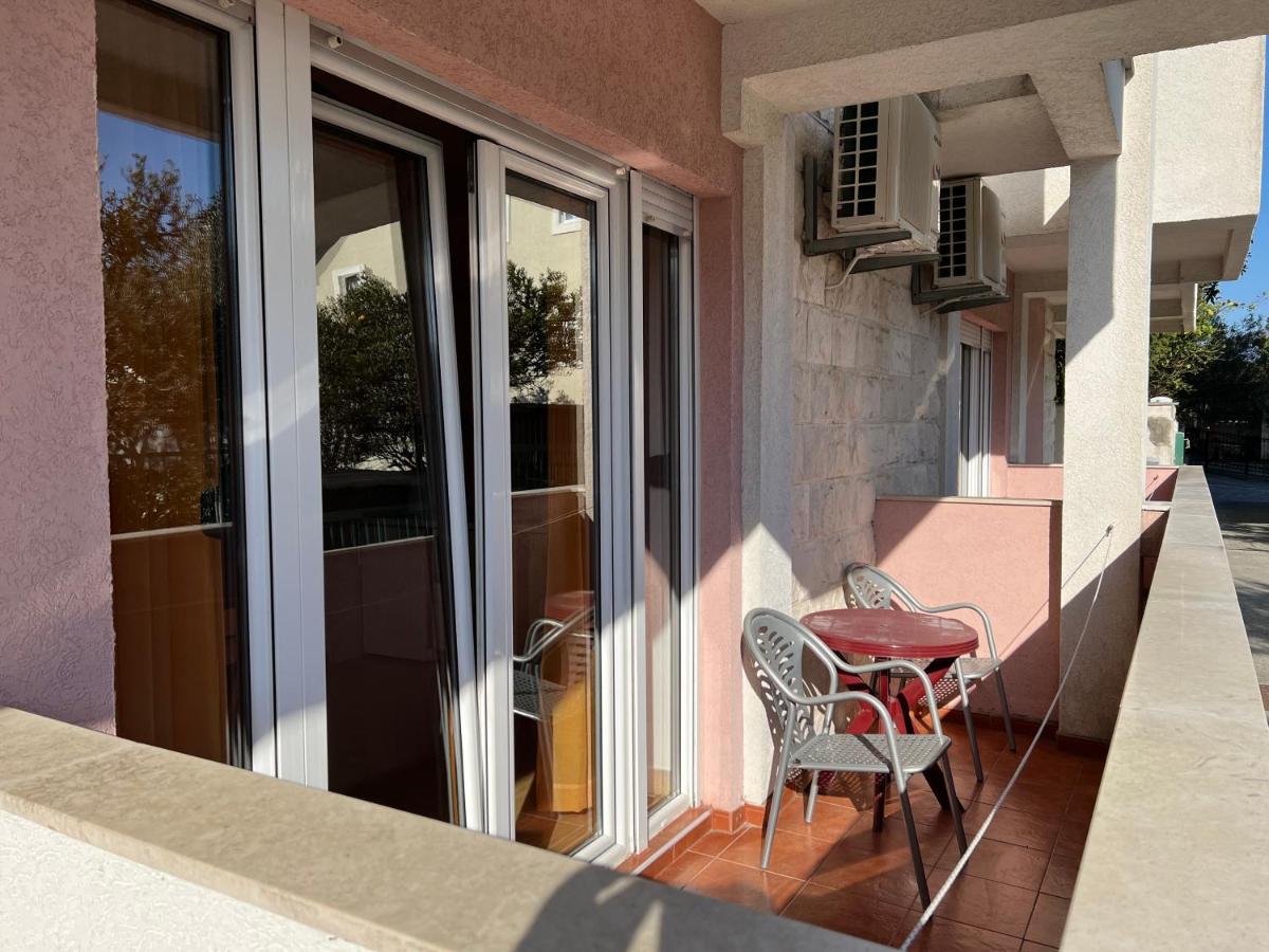 Garni Hotel Milica Herceg Novi Exterior foto